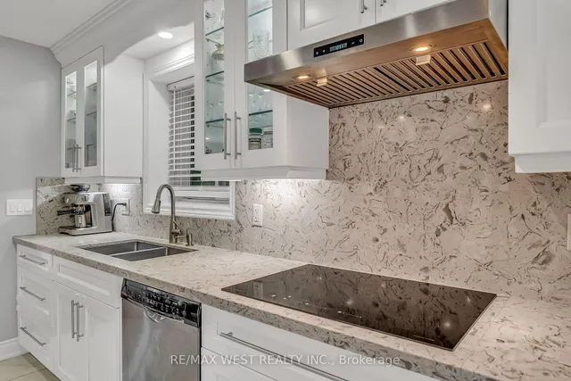 Additional image 20 of 116 FAWCETT Tr