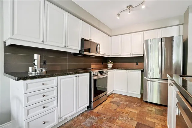 Additional image 16 of 5427 Lakeshore Rd Unit 4