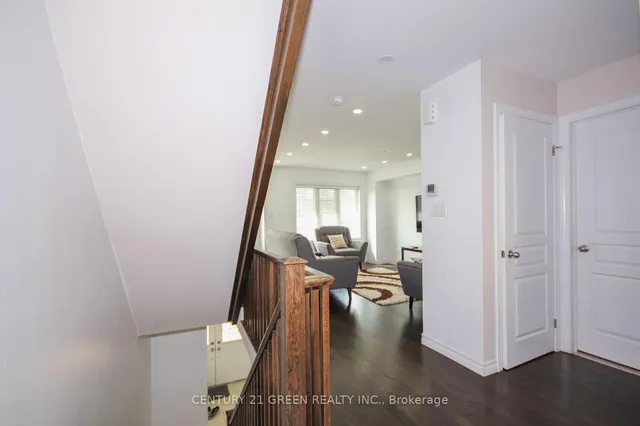 Additional image 17 of 19 England Terr