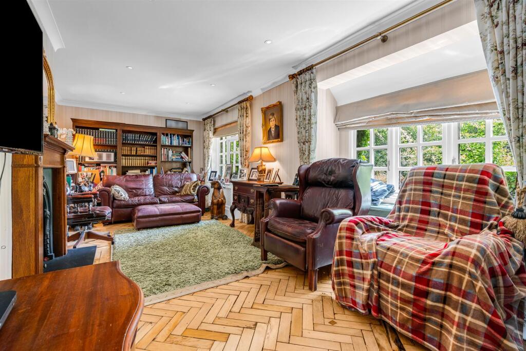 Additional image 10 of Danesbury Park Road, Welwyn