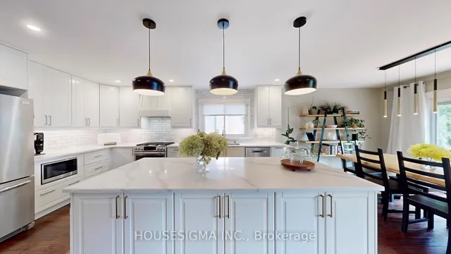 Additional image 11 of 641 Glen Moor Cres