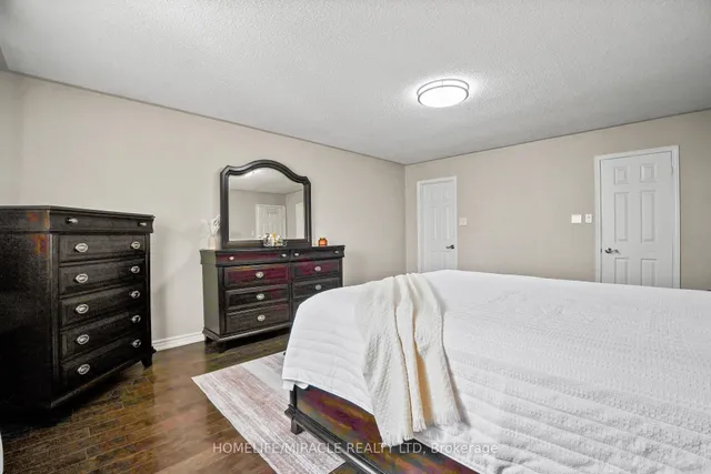 Additional image 27 of 47 Cinrickbar Dr