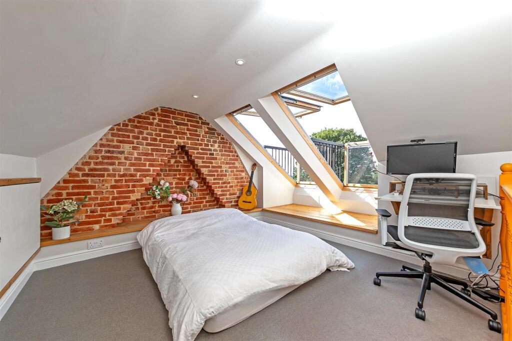 Additional image 11 of Ramsbury Road, St. Albans