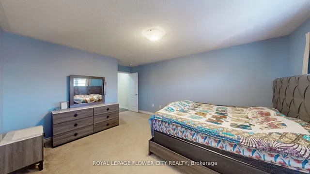 Additional image 24 of 3 Fenchurch Dr