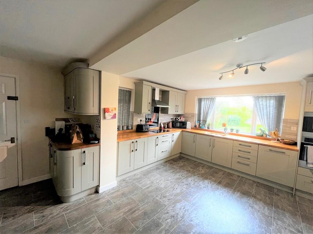 Additional image 5 of West Park, Yeovil