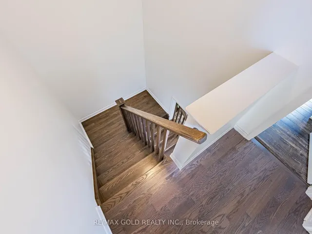 Additional image 29 of 104 Thornbush Blvd