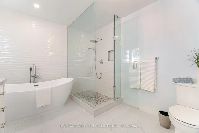 Additional image 20 of 5612 Shillington Dr