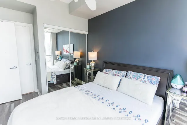 Additional image 24 of 16 Yonge St Unit 2407