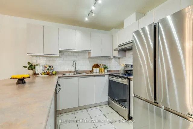 Additional image 10 of 4140 Foxwood Dr Unit 302