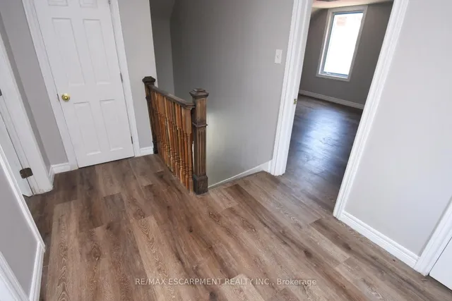 Additional image 21 of 687 Upper James St