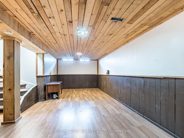 Additional image 39 of 19 Markham St