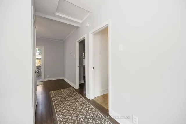 Additional image 19 of 96 Phillip Ave