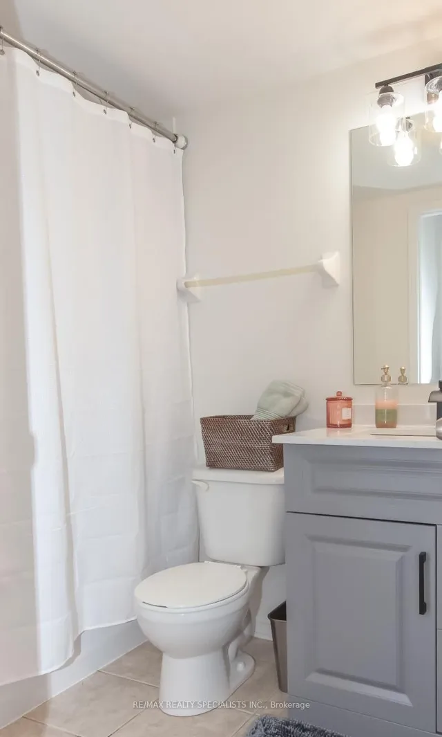 Additional image 15 of 60 Fairwood Circ Unit 78