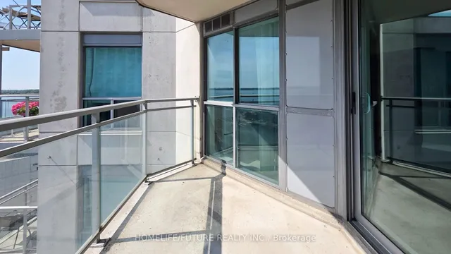 Additional image 30 of 410 Queens Quay Unit 1413