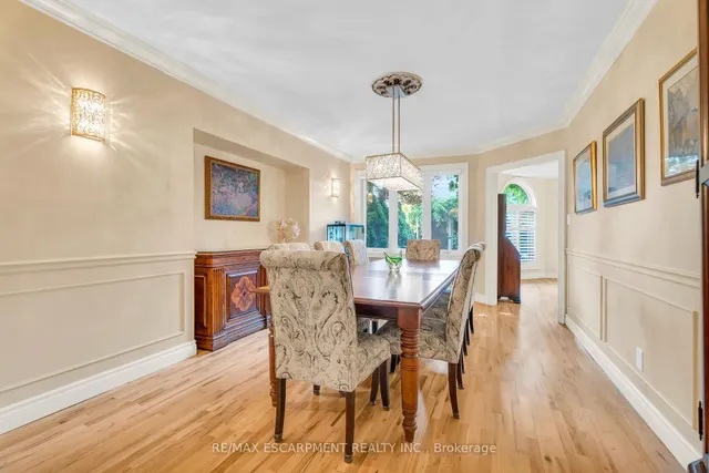 Additional image 9 of 484 Bush Dr