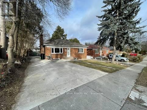 10 BEATTIE AVENUE|Toronto (Elms-Old Rexdale), Ontario M9W2M3