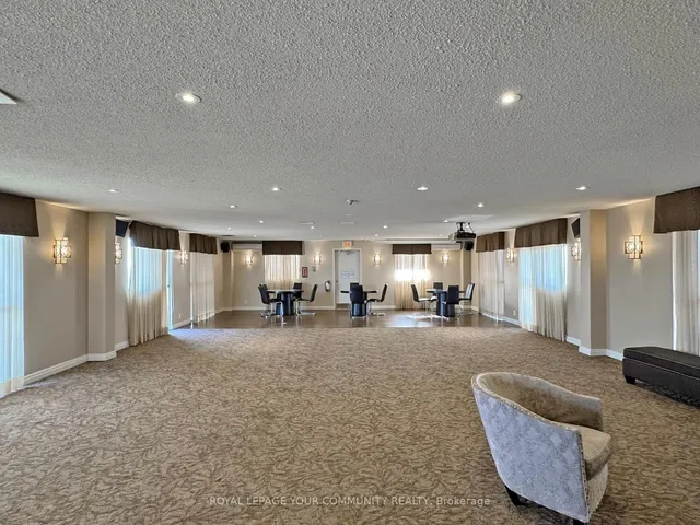 Additional image 40 of 61 Markbrook Lane Unit 1611