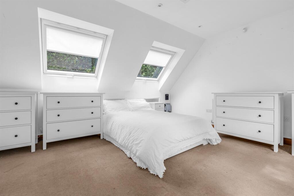 Additional image 14 of Danesbury Park Road, Welwyn