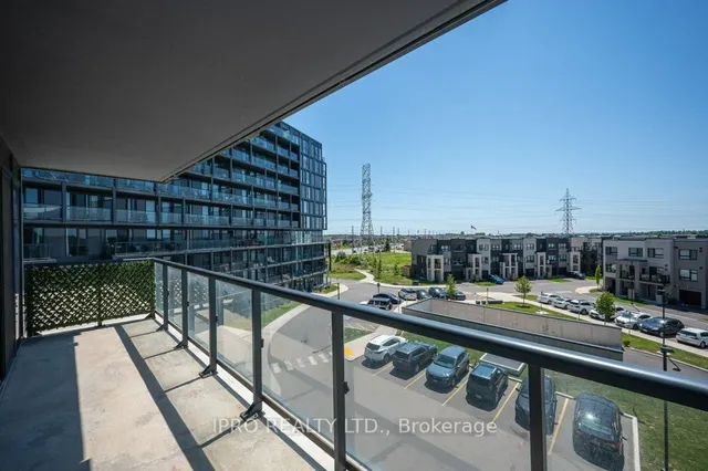 Additional image 17 of 3210 Dakota Common Unit A418