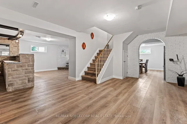 Additional image 25 of 10201 Clarkway Dr