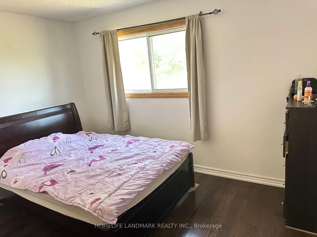 Additional image 10 of 49 Roxanne Cres