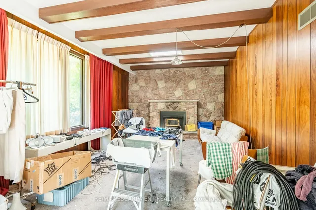 Additional image 23 of 6746 Appleby Line