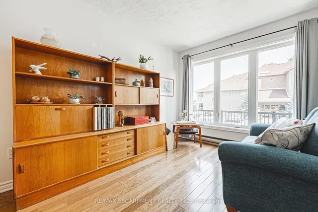 Additional image 13 of 3050 Pinemeadow Dr Unit 6