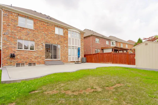 Additional image 30 of 18 Rampart Dr