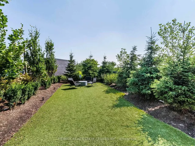 Additional image 6 of 215 VETERANS Dr Unit 211