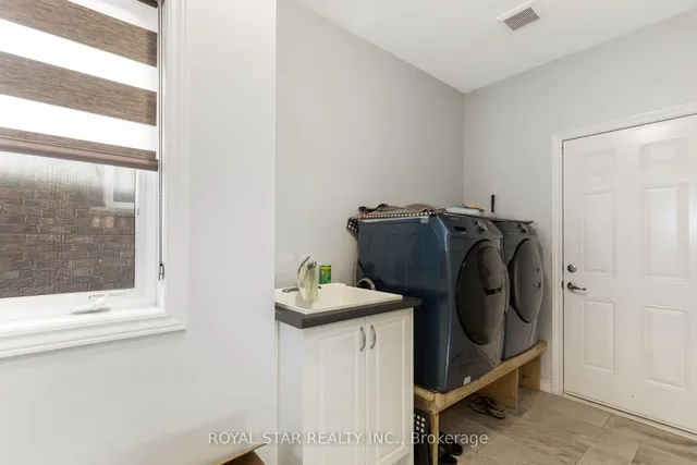 Additional image 19 of 45 Bucksaw St