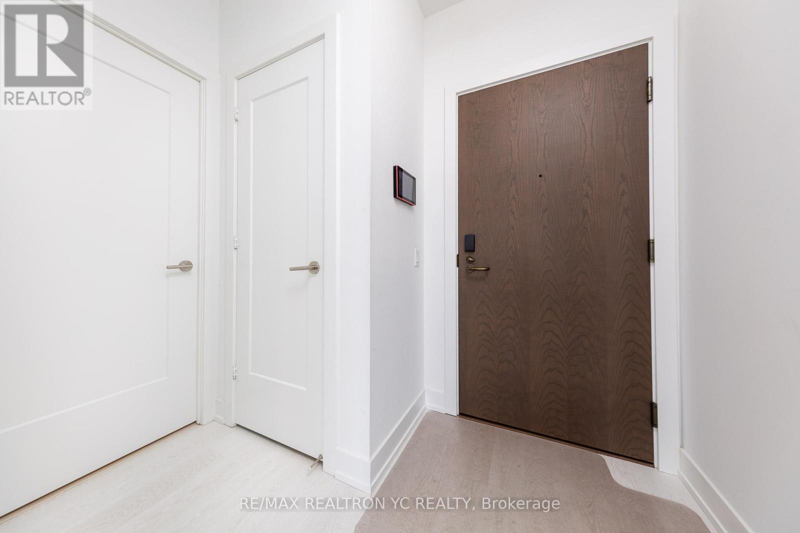 436 - 20 INN ON THE PARK|Toronto (Banbury-Don Mills), Ontario M3C0P8