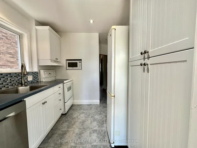 Additional image 12 of 27 Cranbrooke Ave