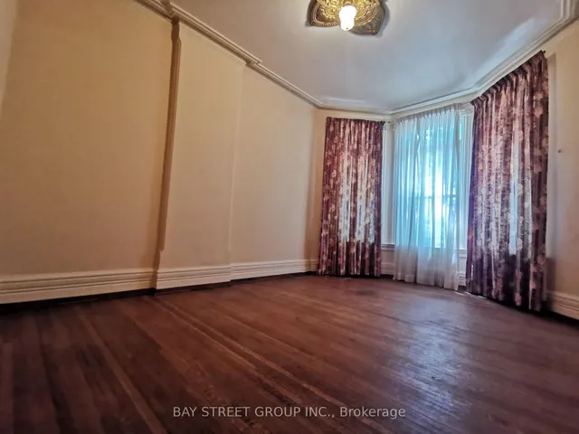 Additional image 3 of 35 Borden St