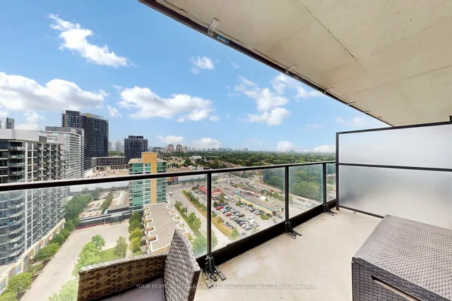 Additional image 24 of 33 Singer Crt Unit 1907