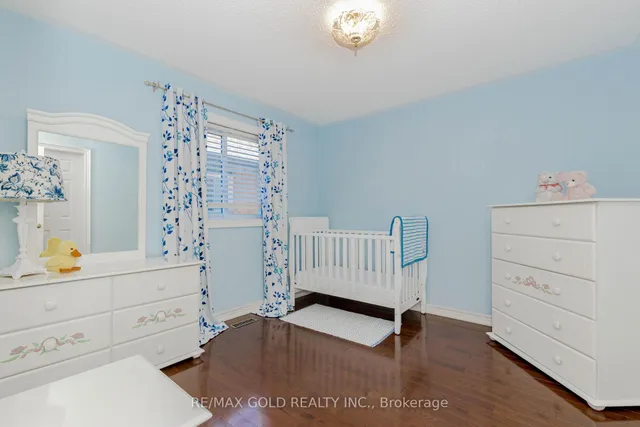 Additional image 45 of 25 Red Cedar Cres