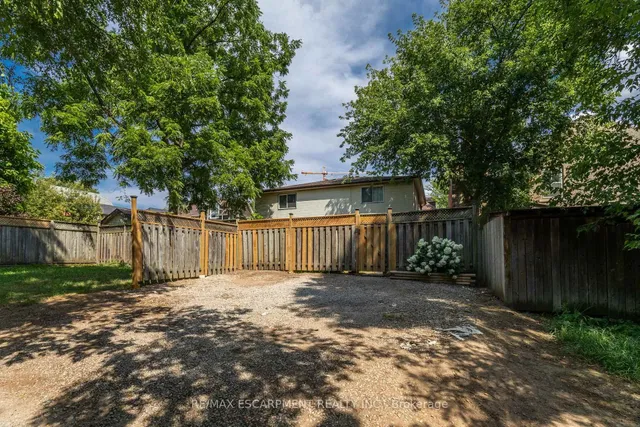 Additional image 43 of 38 Locke St