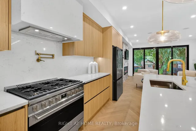 Additional image 17 of 15A ROSEMEADE Ave