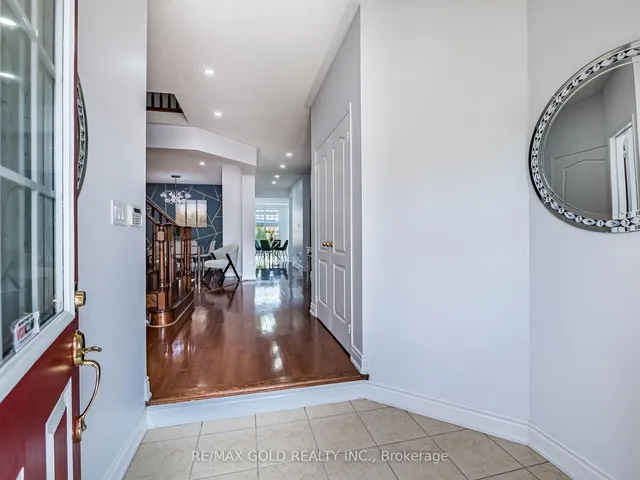 Additional image 4 of 36 Treegrove Cres
