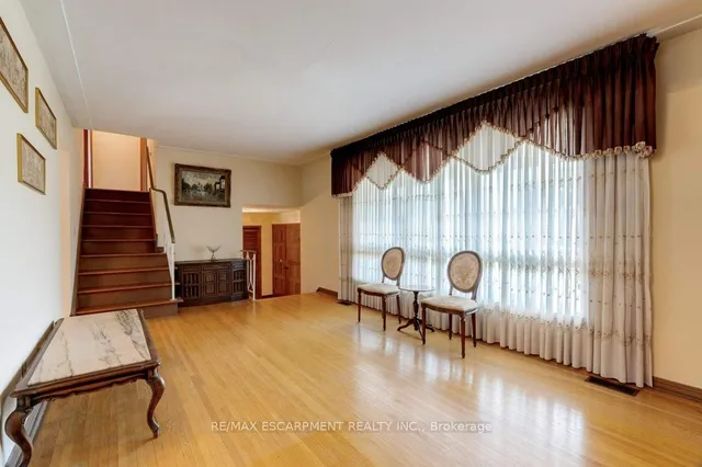 Additional image 7 of 56 Gray Rd