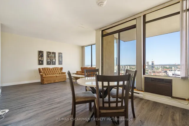 Additional image 20 of 75 Queen St Unit 2203