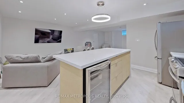 Additional image 3 of 20 Knox Ave