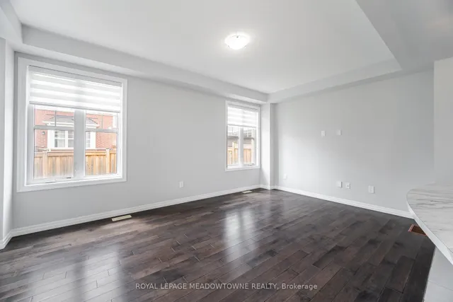 Additional image 15 of 2 Lothbury Dr