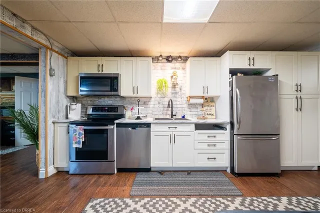 Additional image 26 of 1731 2nd Conc