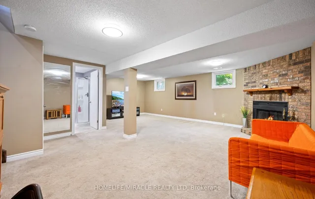 Additional image 32 of 2438 Whittaker Dr