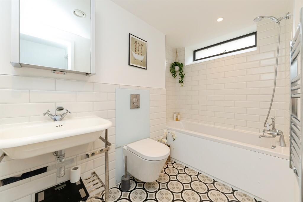 Additional image 13 of Broadwater Road, Welwyn Garden City