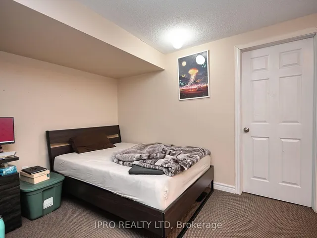 Additional image 35 of 74 Crumlin Cres