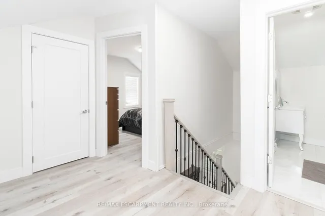 Additional image 12 of 2546 WILSON St