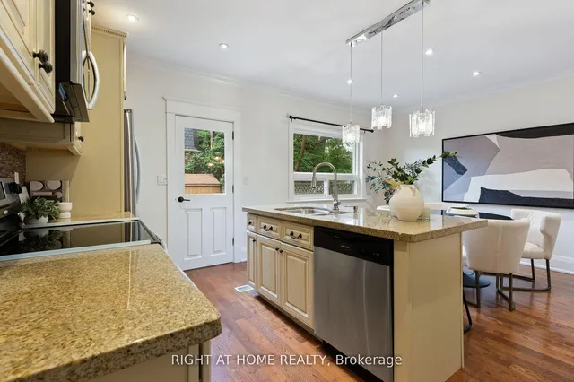 Additional image 14 of 50 Iona Ave