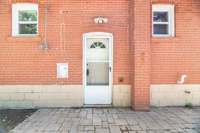 Additional image 27 of 13 Glendale Ave