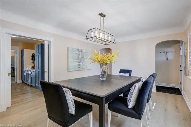 Additional image 2 of 657 Greenwood Dr